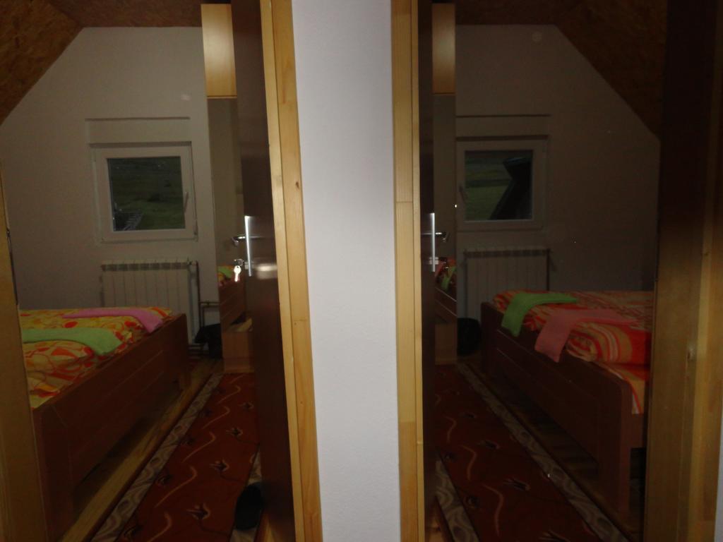 Guest House Happy Žabljak Værelse billede